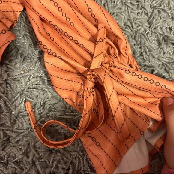 SHEIN flowy orange blouse - Picture 5 of 6